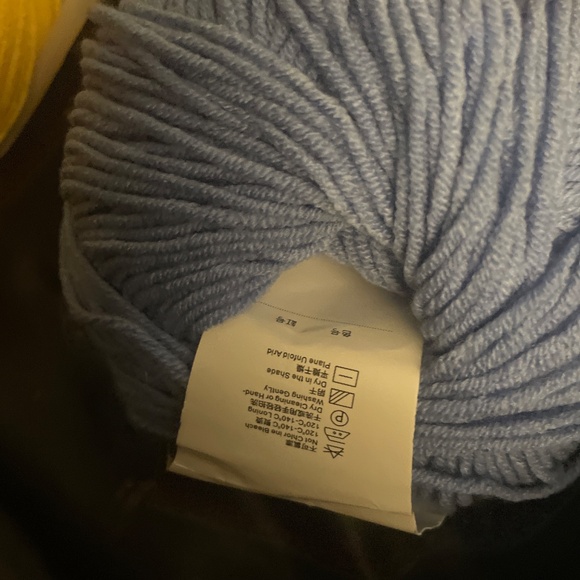🧶 yarn - Picture 3 of 3